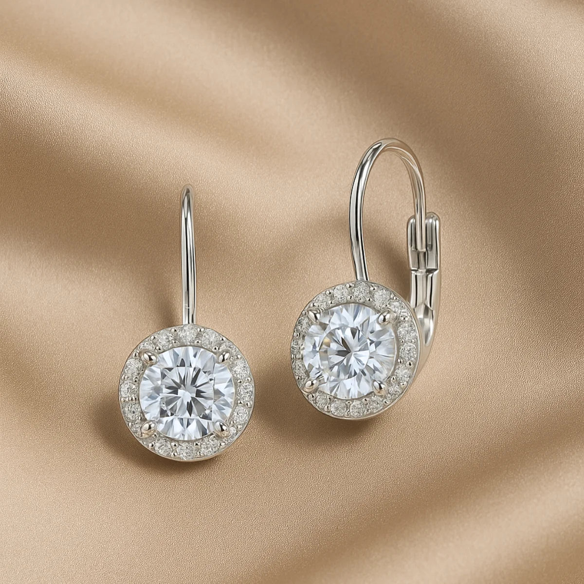 Women's earrings round with 1ct Moissanite