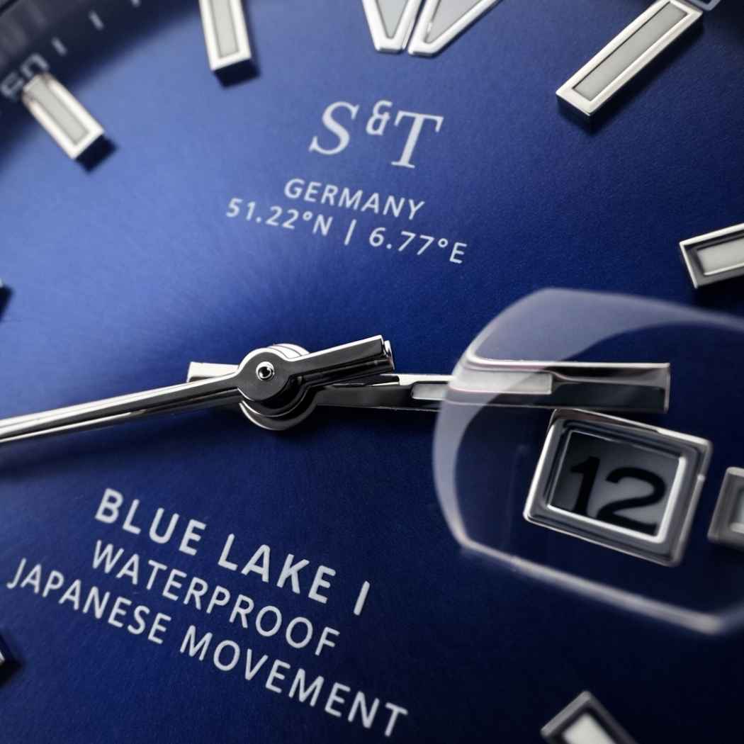 Blue Lake I Herrenuhr Edelstahl Dunkelblau