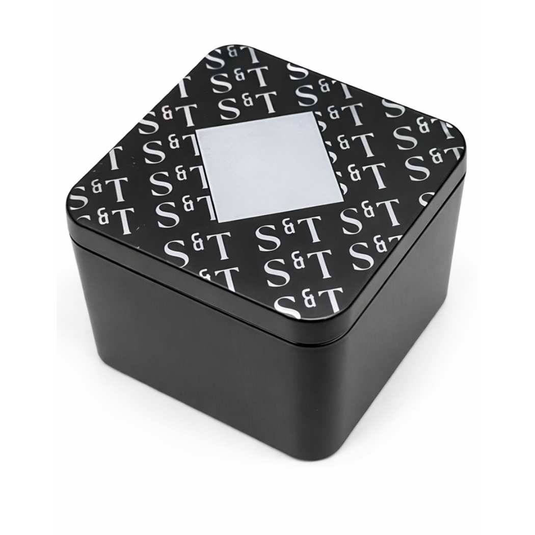 Uhrenbox aus Aluminium mit Werkzeugset